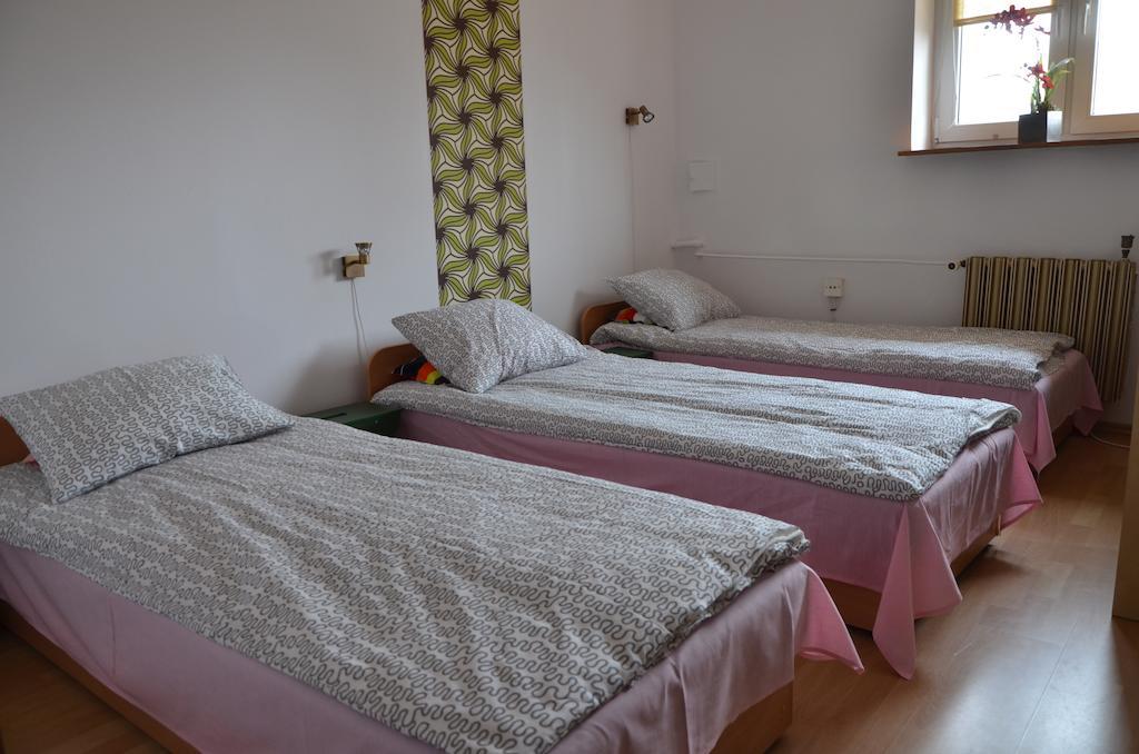 Apartament Tolek Varsovia Exterior foto